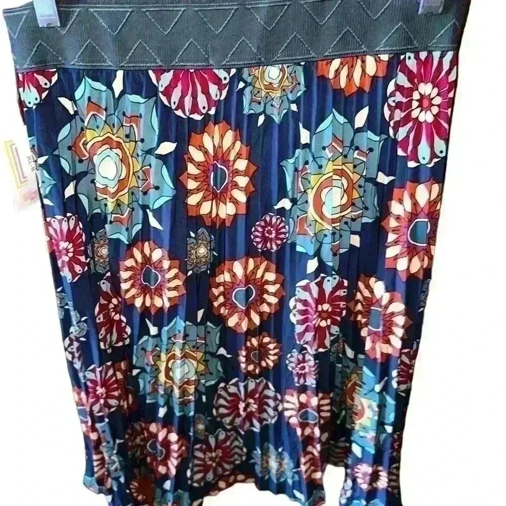Lularoe blue medium mandala pleated Jill midi skirt. NWT. Black‎ waistband